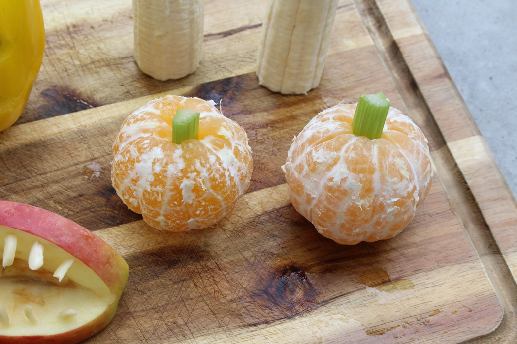 Gesunde Ideen für Halloween: Bananengeister, Mandarinen-Kürbisse ...